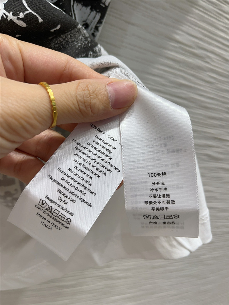 D10r simple t-shirt replica designer clothes