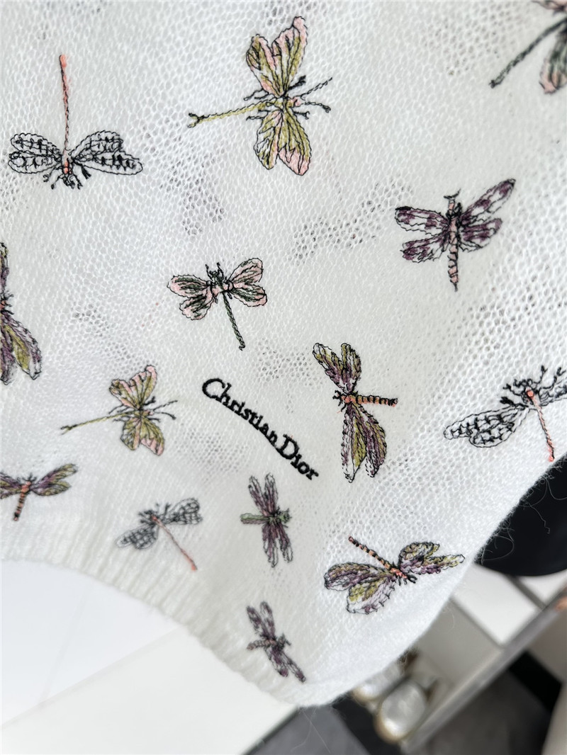 D10r embroidery dragonfly t-shirt in white