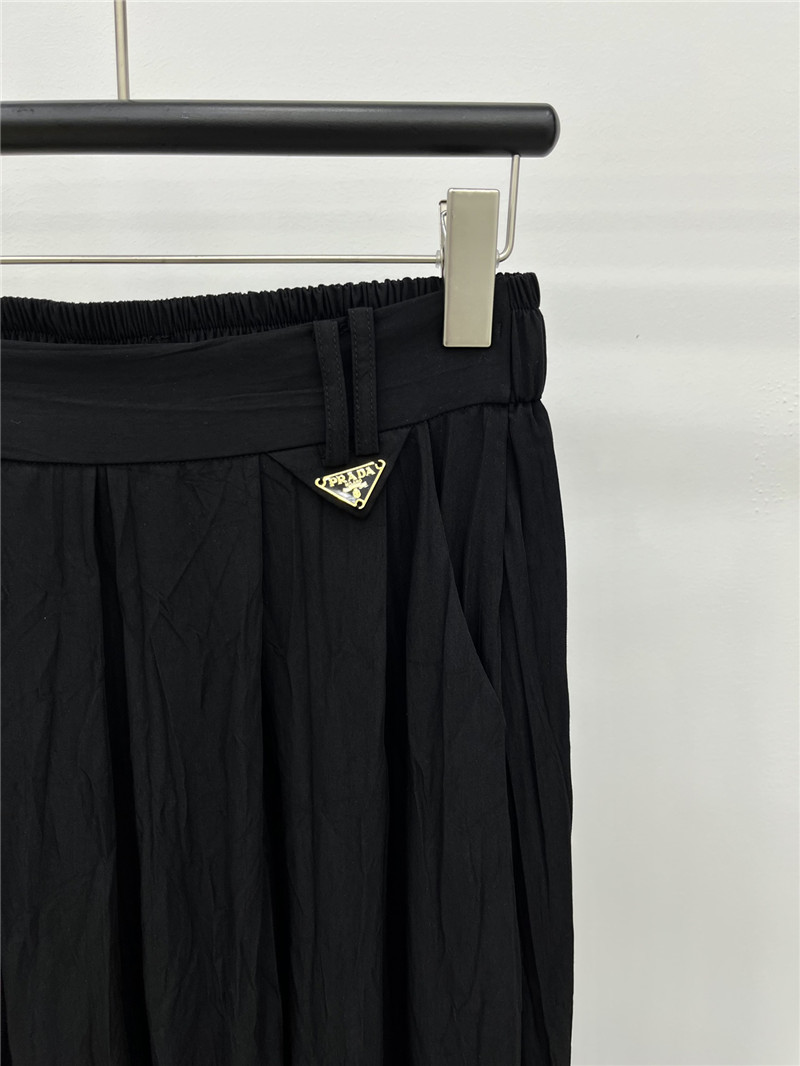 Pra*a inverted triangle pleated long skirt replica clothes