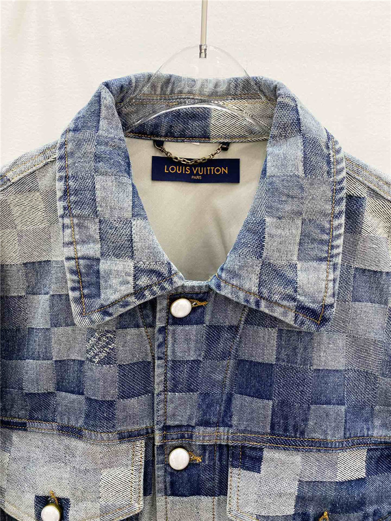 l0vis Vvtt0n lv color changing plaid denim jacket replica clothes