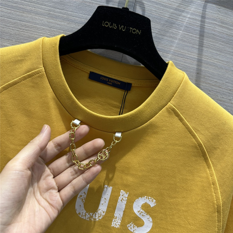 l0vis Vvtt0n lv yellow slit short t replica clothing sites