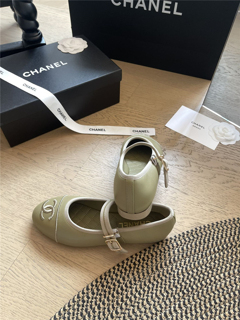 Ch**el mary janes green leather ballet flats