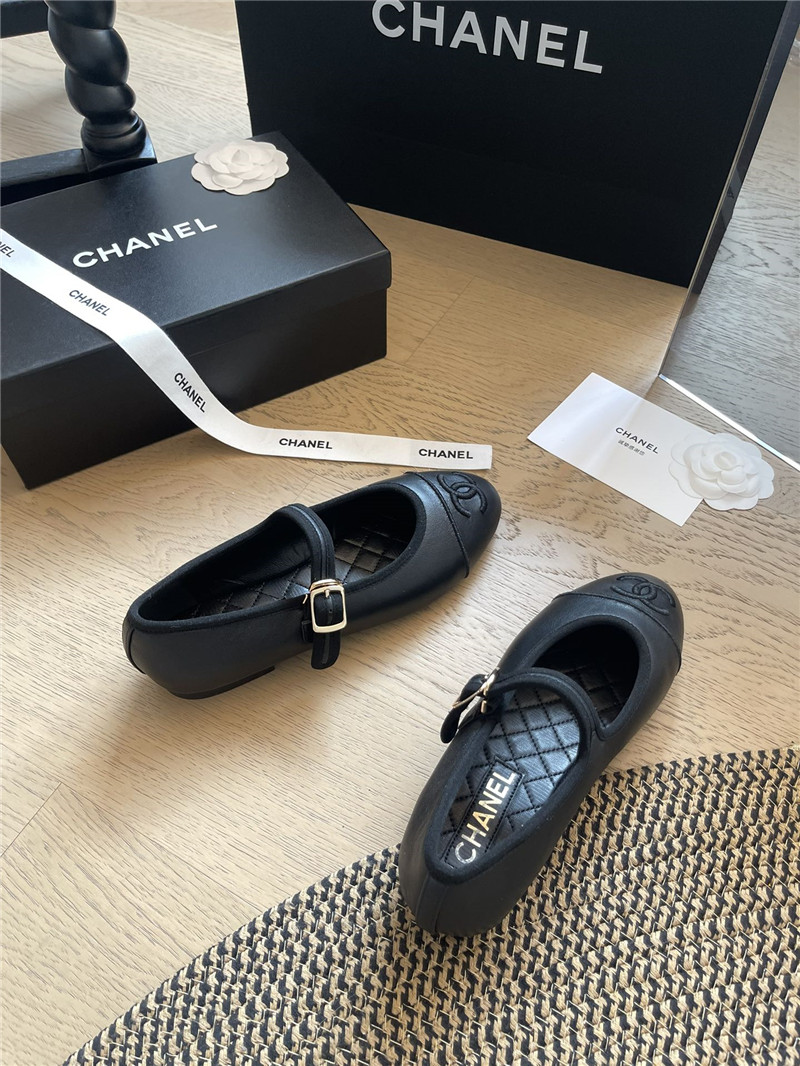 Ch**el mary janes black leather ballet flats