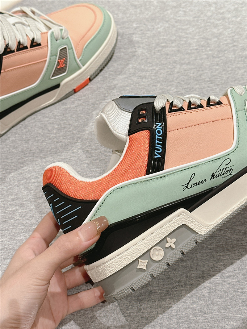 l0vis Vvtt0n lv trainer women sneakers