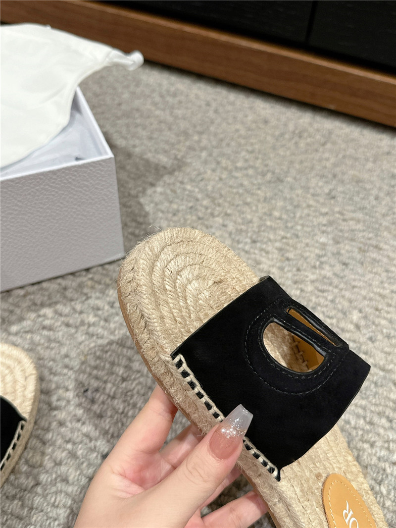 D10r cd suede espadrille slides black