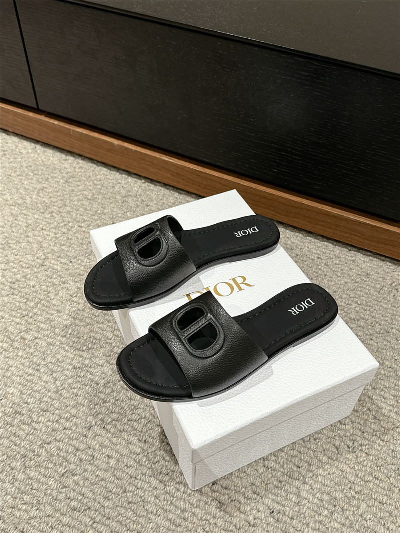 D10r d-club black leather slides