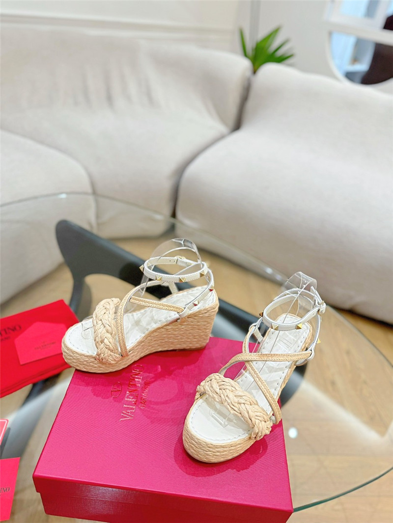 Va1e*ntin0 garavani rockstud white raffia leather espadrille wedges