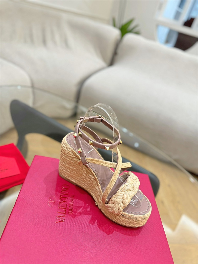 Va1e*ntin0 garavani rockstud raffia leather espadrille sandals beige