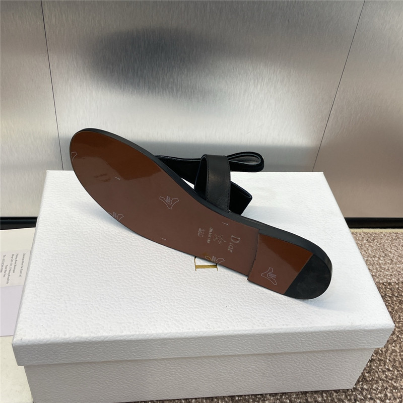 D10r eclat thong sandal black