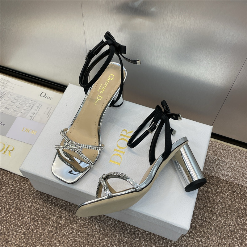 D10r sunset heeled sandals silver