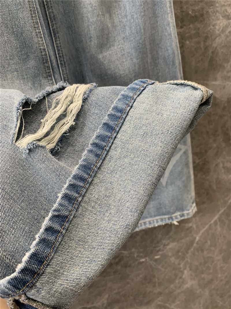 l0vis Vvtt0n lv ripped denim trousers replica clothing