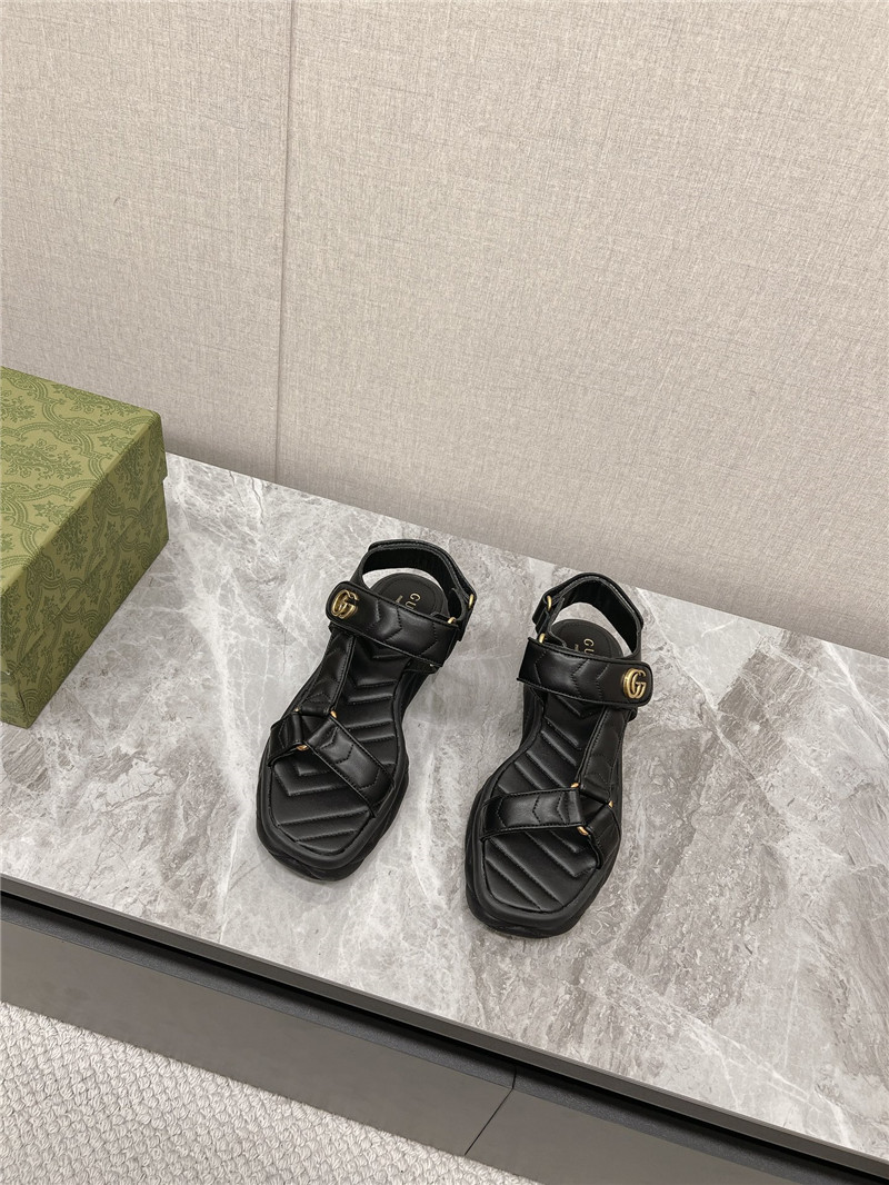 Gvc*1 double g leather sandals black