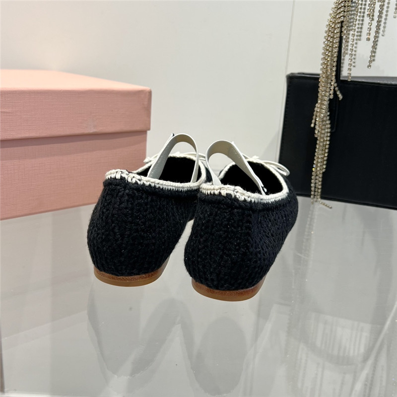 Miu Miu Cotton Crochet Ballet Flats in Black