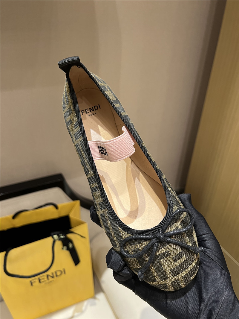 F**di junior ballet flats