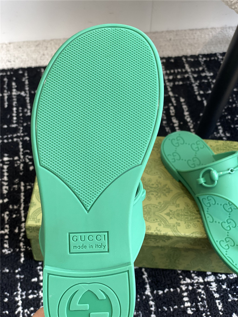 Gvc*1 horsebit thong sandals in green