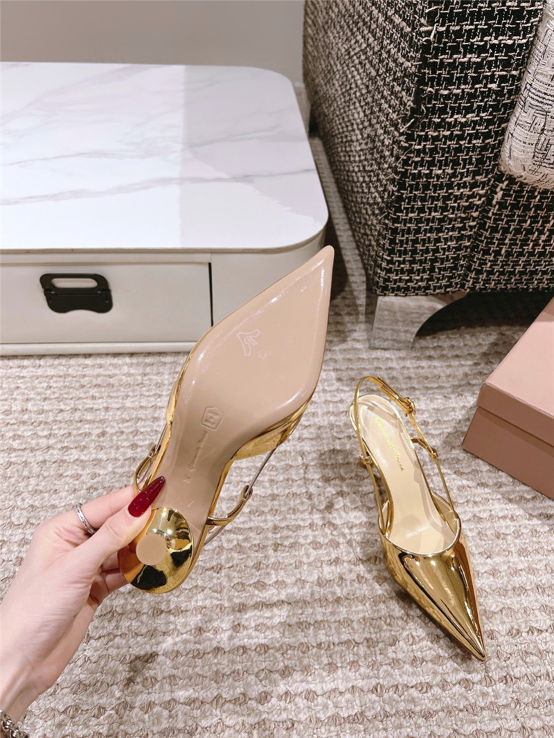Gianvito Rossi Ribbon 85mm Slingback Pumps Gold