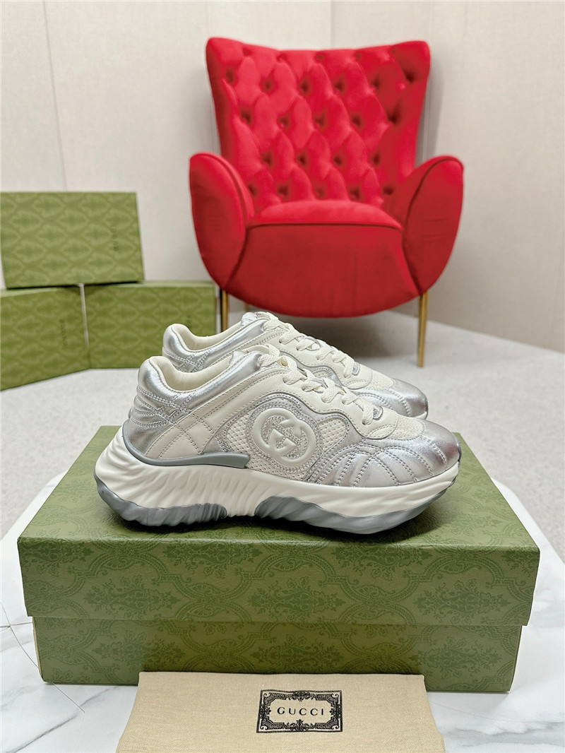 Gvc*1 silver patent leather platform sneakers