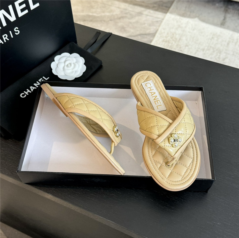 Ch**el tweed beige flats flip flop