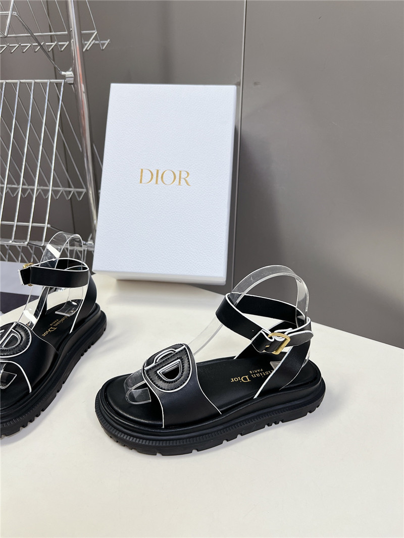 D10r d-club sandal women’s