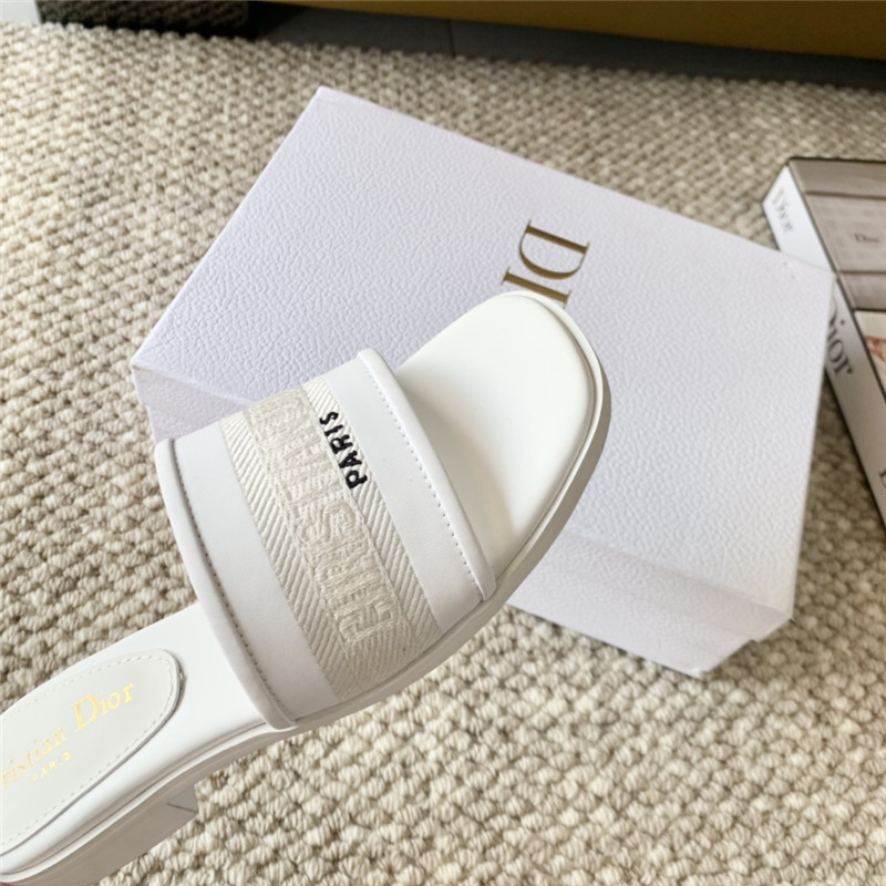 D10r white calfskin dway slide