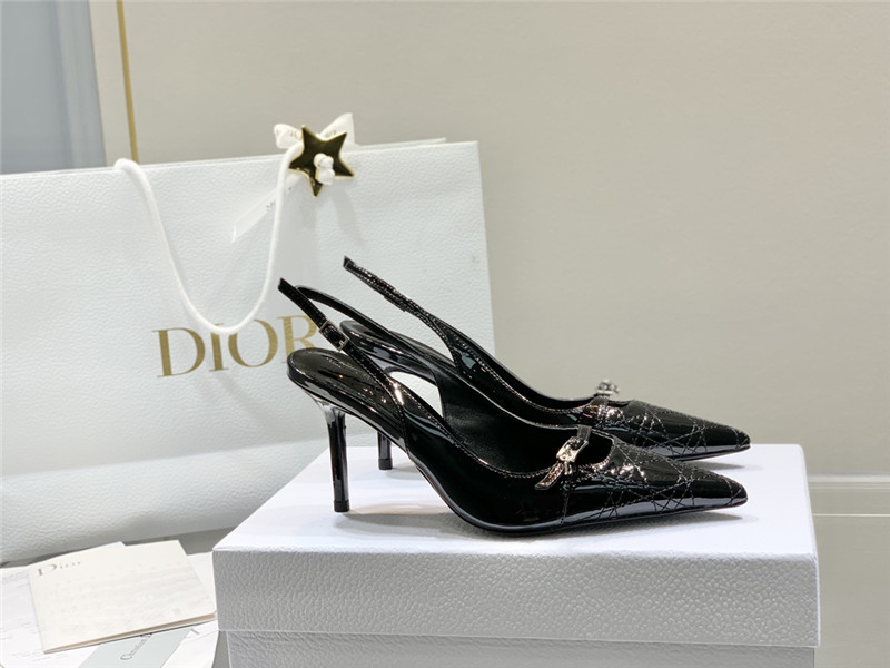D10r slingback pointed toe pumps black