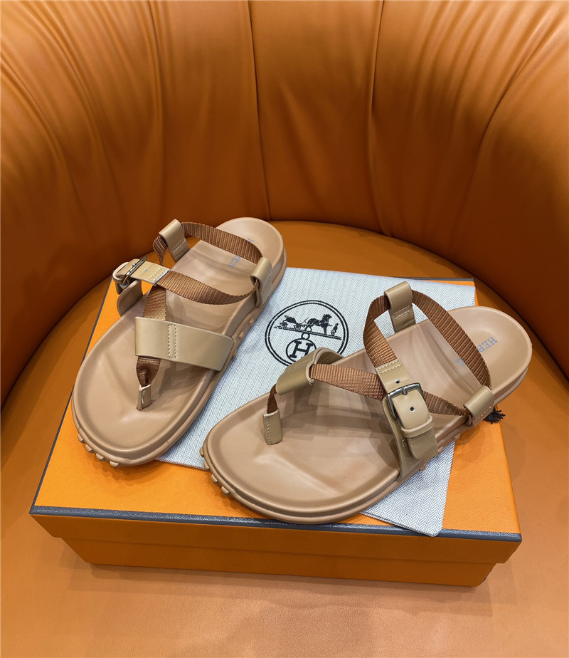 H**me5 inboard sandals beige