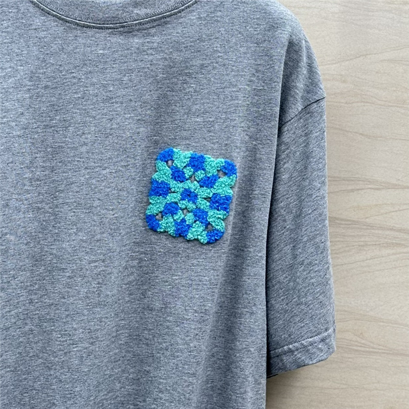 L0ew* toothbrush embroidered large logo t-shirt replica clothes