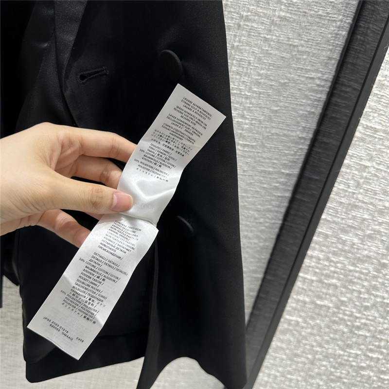 a1exa*der Mcqv*en double breasted vest suit replicas clothes