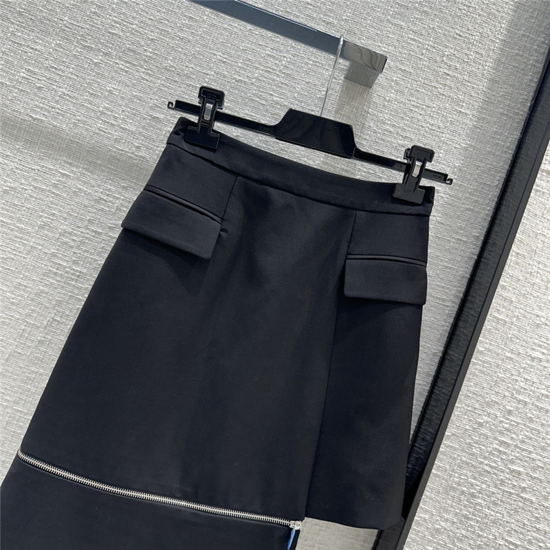 a1exa*der Mcqv*en slit hip skirt replica clothes