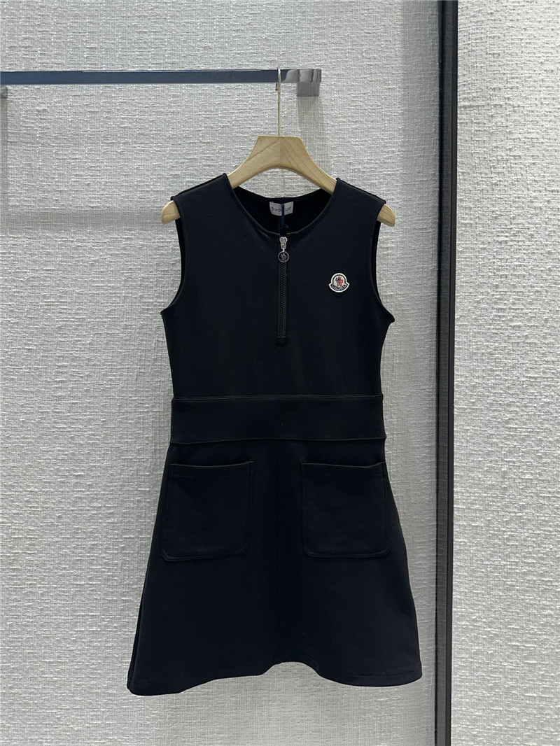Moncler sporty vest dress replica clothing sites