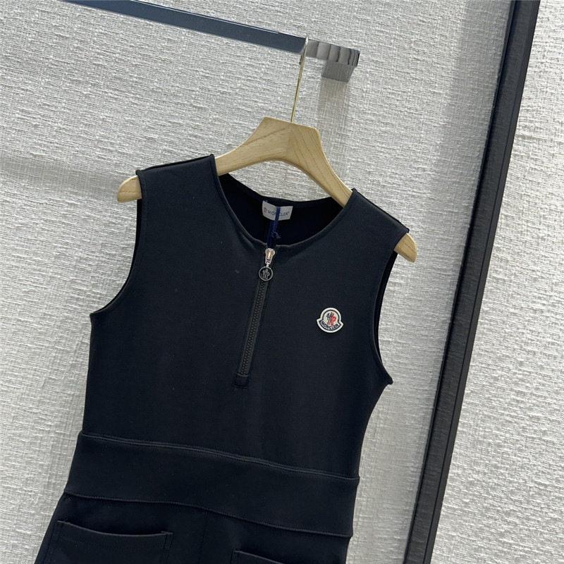 Moncler sporty vest dress replica clothing sites