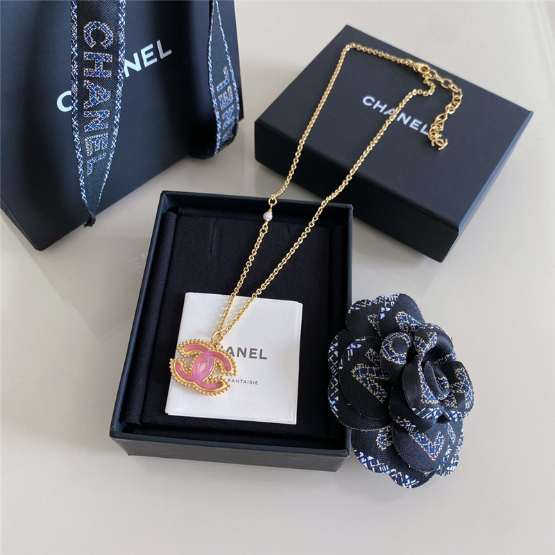 Ch**el pink glass double c necklace