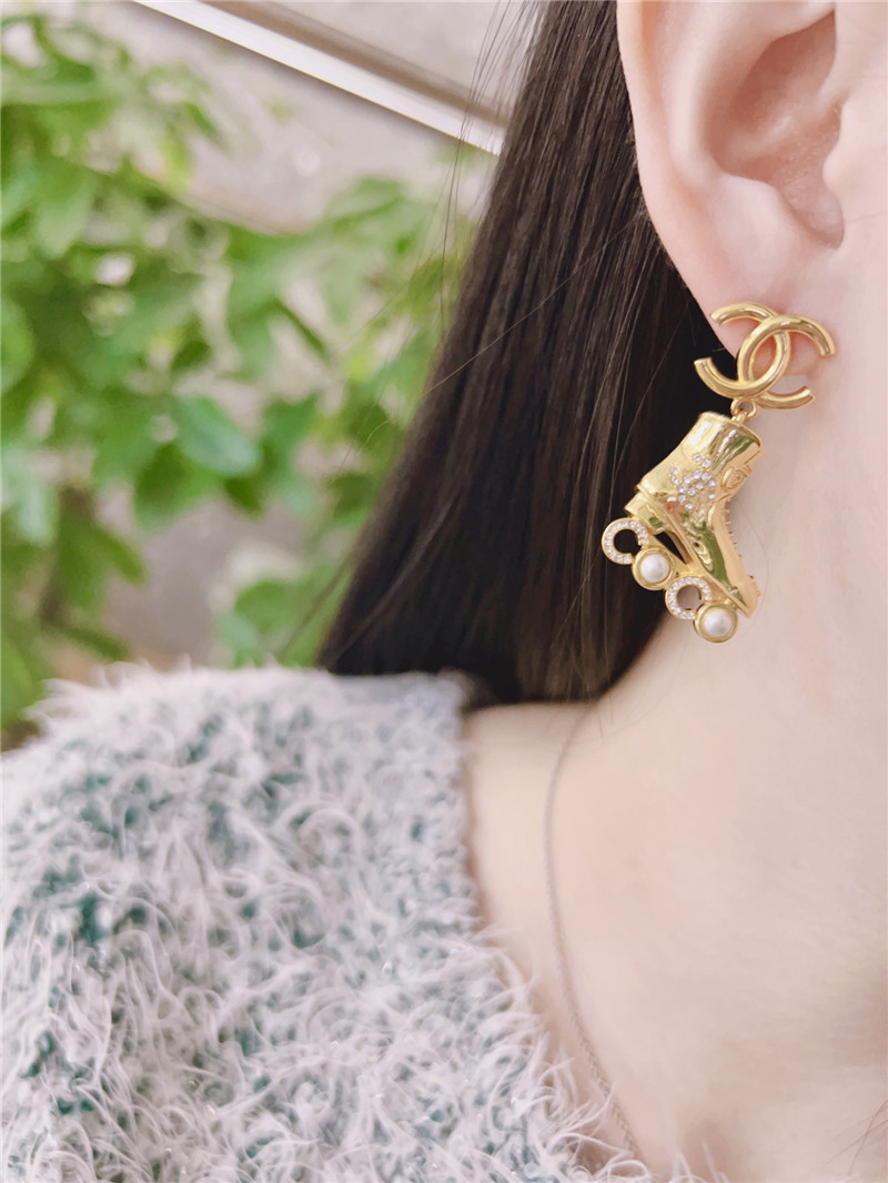 Ch**el skate earrings