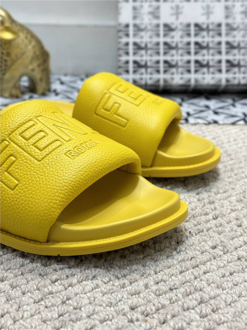 F**di roma slides yellow