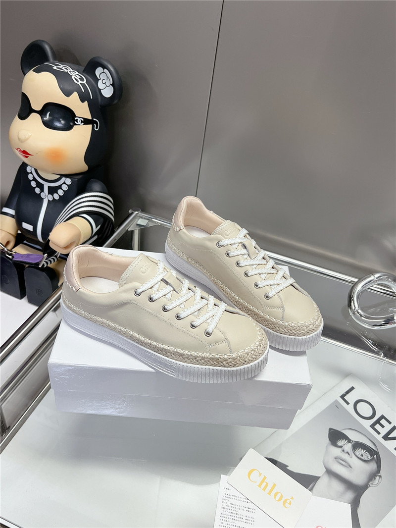 Chloé Beige Low-Top Platform Sneakers