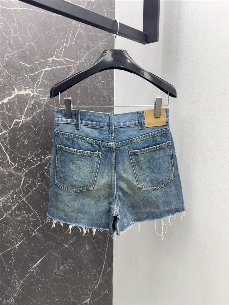 Ce1i*e mid-high waist shorts replicas clothes