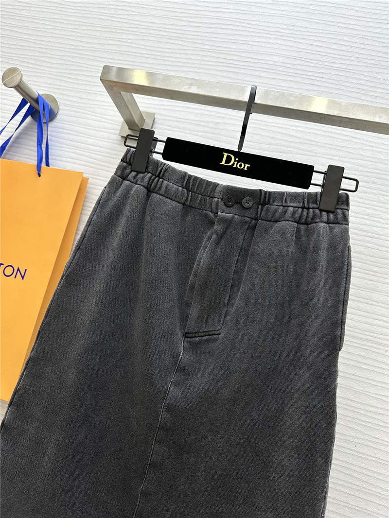 l0vis Vvtt0n lv distressed skirt cheap replica designer clothes