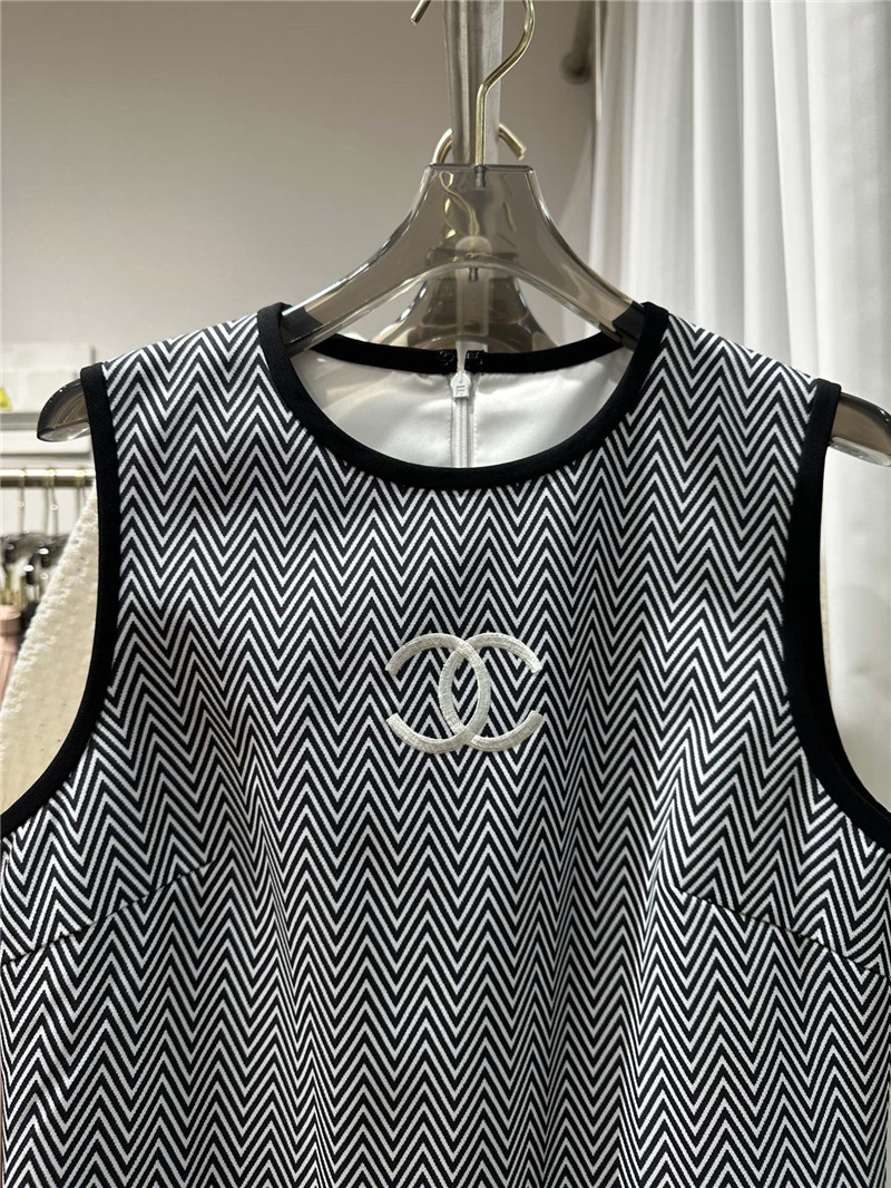 Ch**el sleeveless dress replica designer clothes