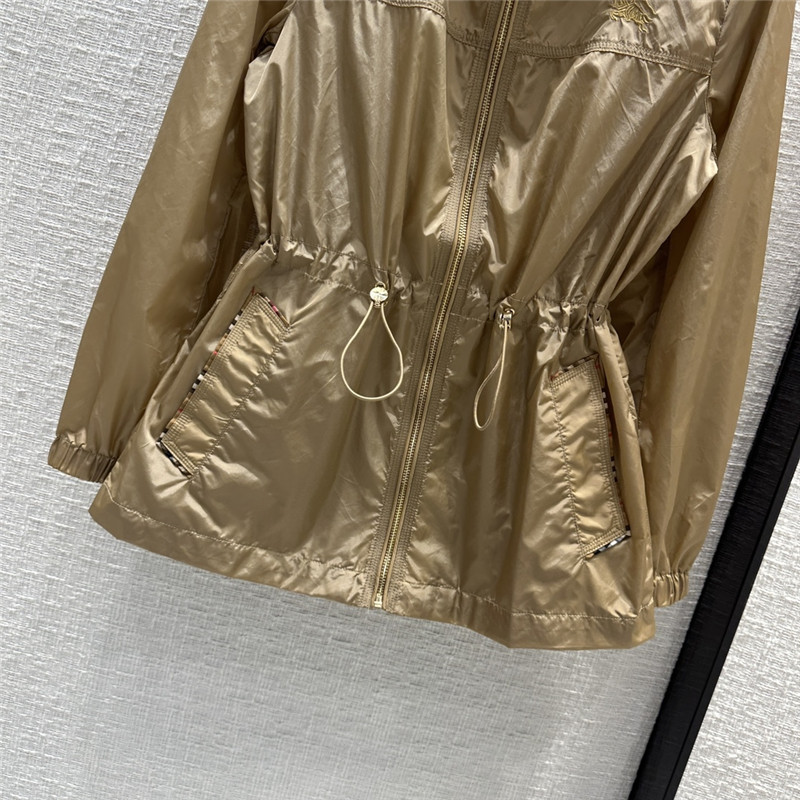 Bv*b*rry hooded zipper sun protection small jacket replica clothes