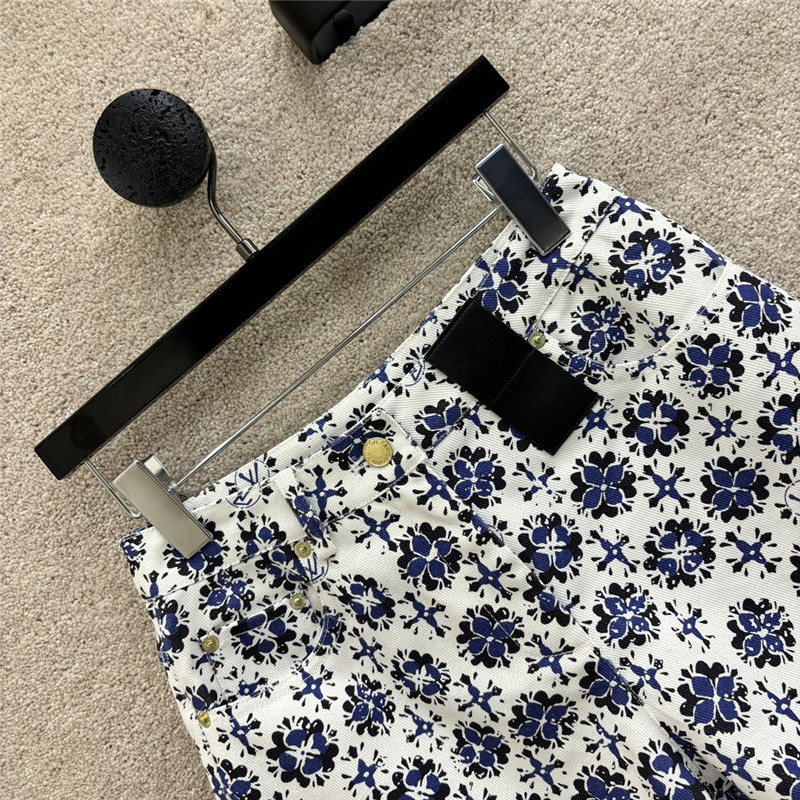 l0vis Vvtt0n lv retro high waist shorts replica d&g clothing
