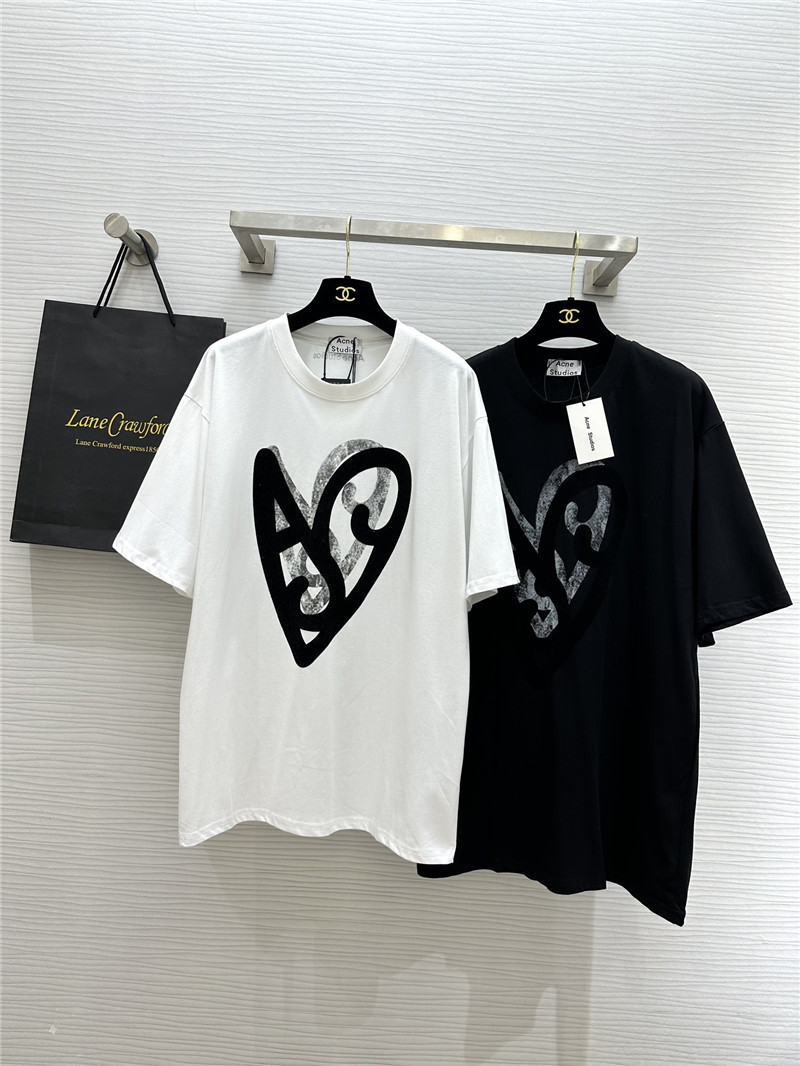 acne studios heart graffiti t-shirt replica clothing