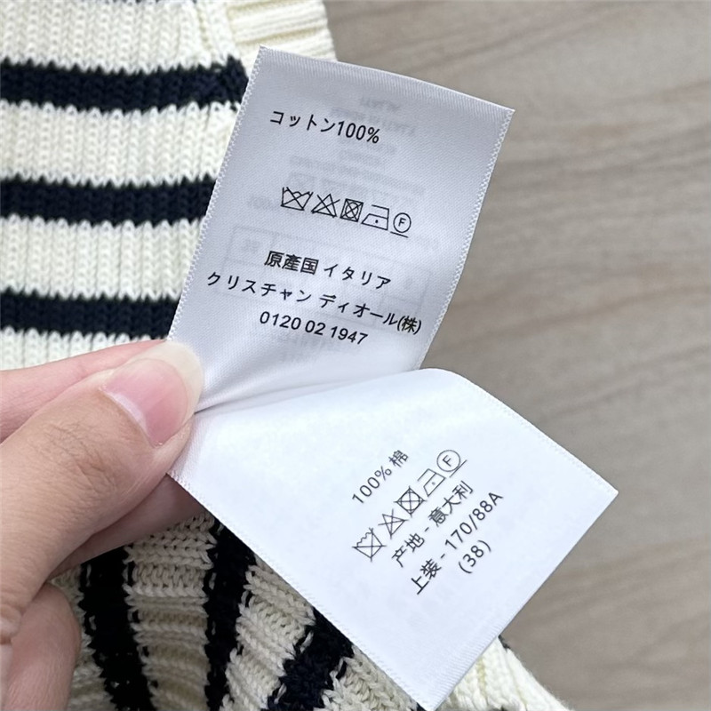 D10r crew neck knitted vest cheap replica designer clothes