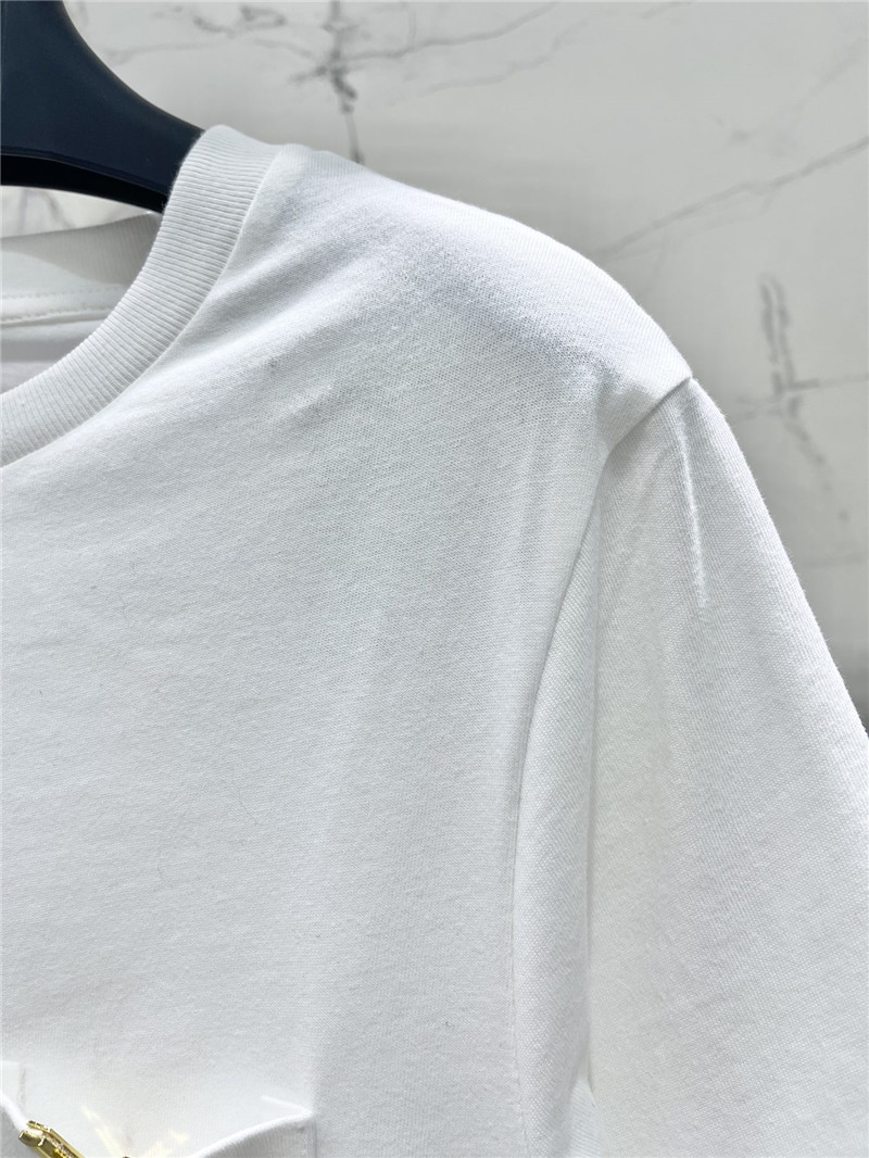 Va1e*ntin0 crew neck short sleeve replica clothing