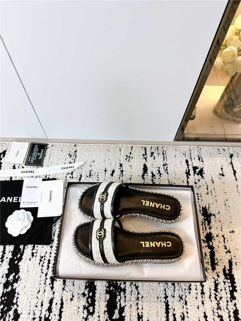 ch**el velcro lazy slippers Marg*e1a replica shoes