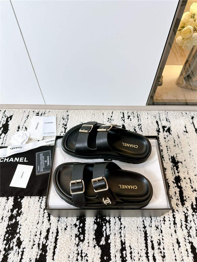 Ch**el buckle platform slippers sandals black