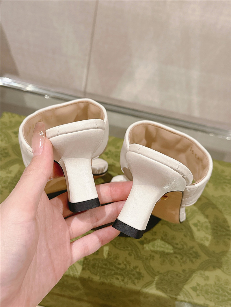 Gvc*1 gg 55mm matelassé mules