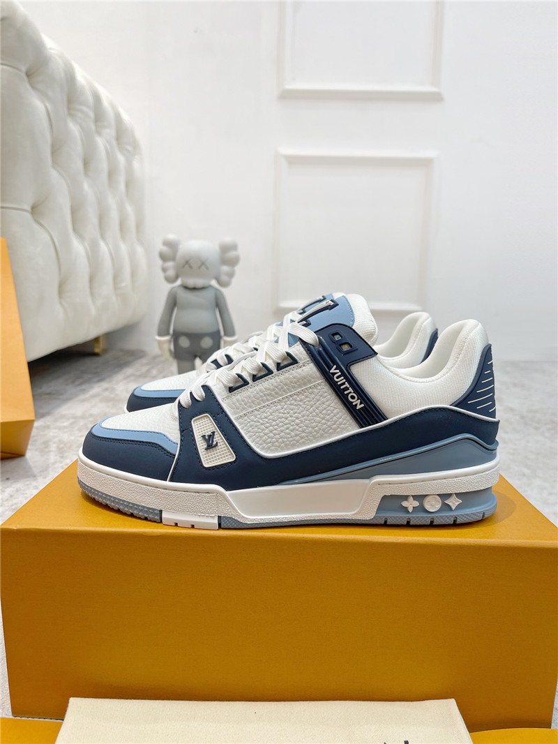 l0vis Vvtt0n blue and white sneakers for women