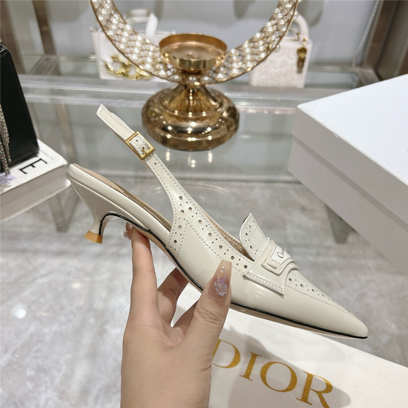 D10r boy slingback pump white
