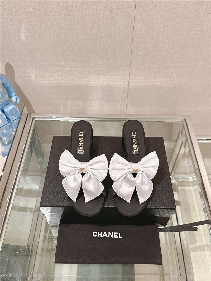 Ch**el chunky heel silk bow leather sandals