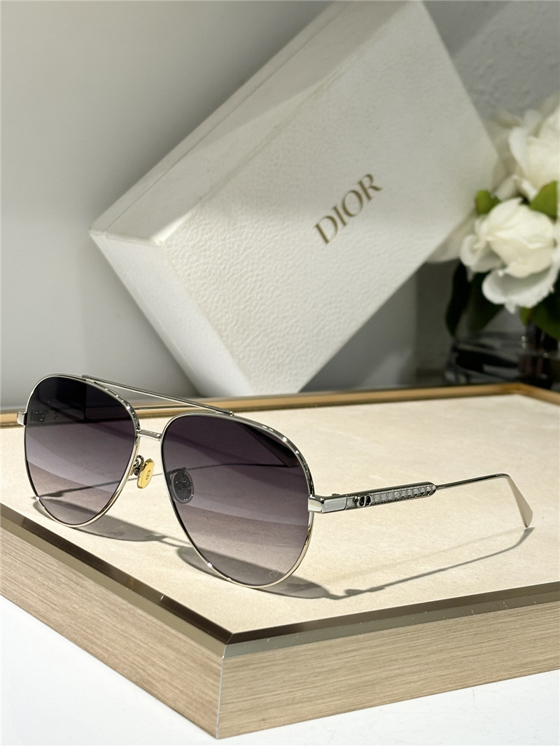 D10r aviator sunglasses